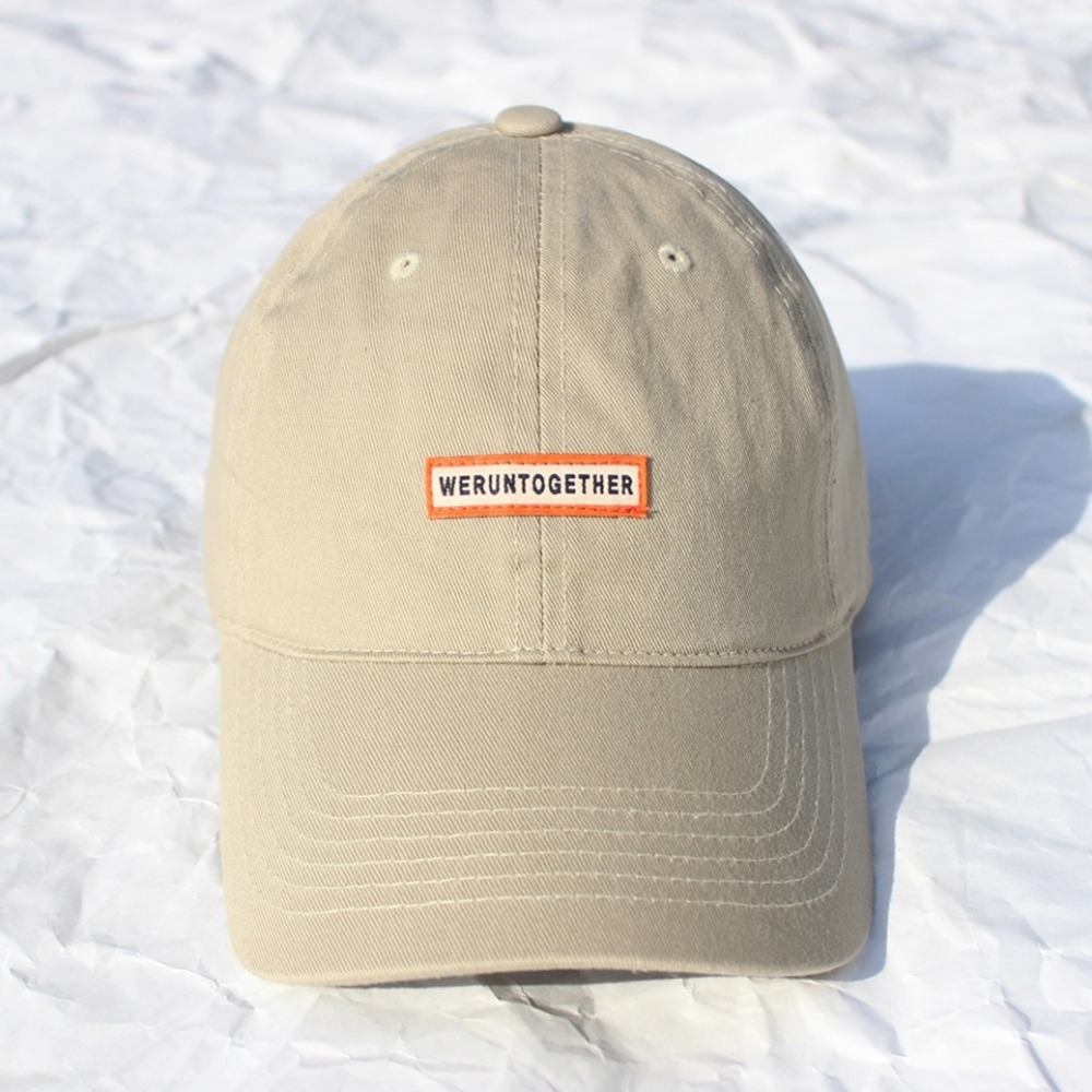 [런디에스] slogan cap (beige)